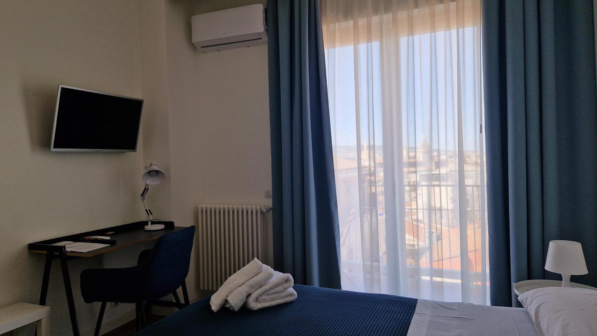 Orlando Rooms Катания Экстерьер фото